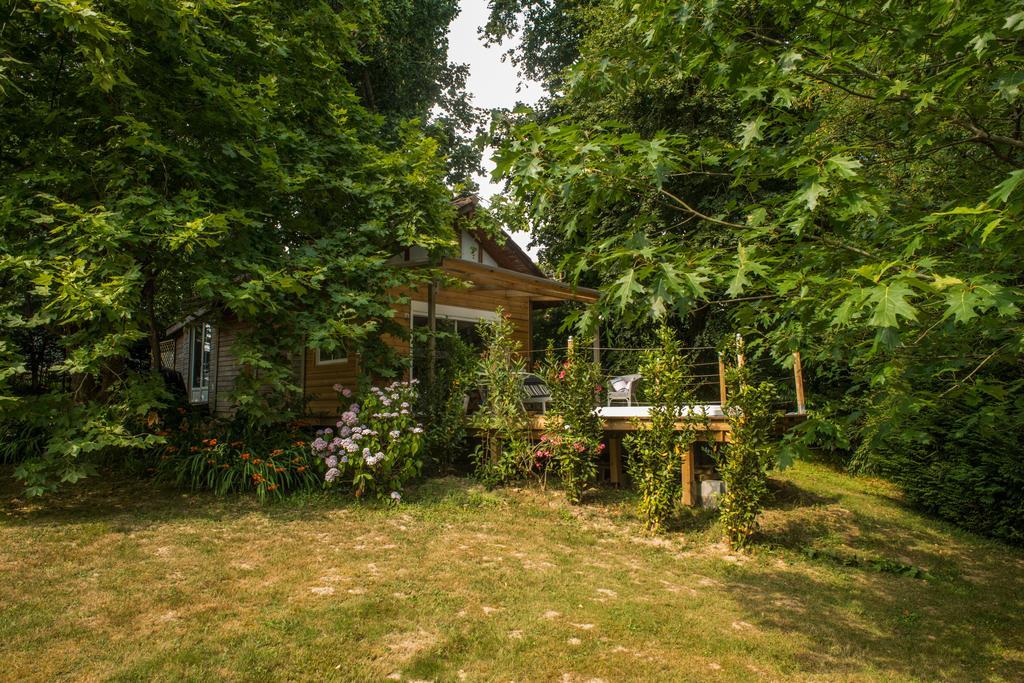 MAROSENIA TTIKI - Cabanes et Spa Ascain Extérieur photo