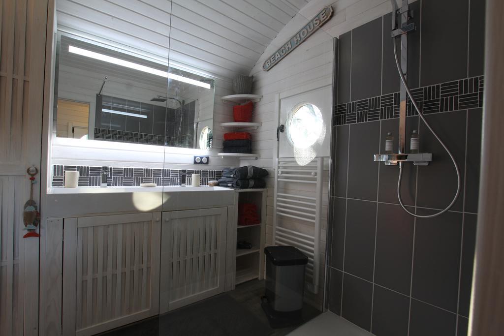 MAROSENIA TTIKI - Cabanes et Spa Ascain Extérieur photo