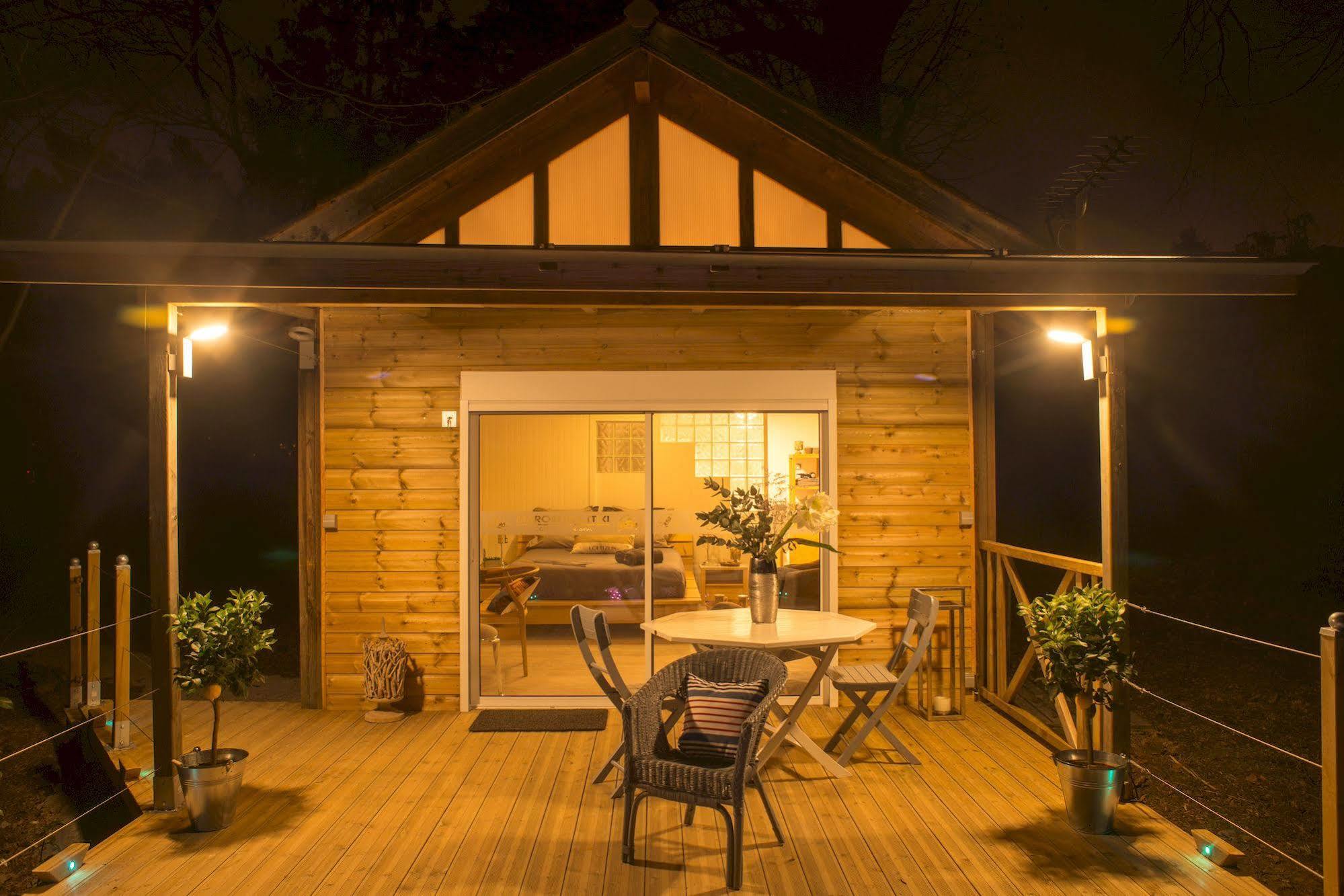 MAROSENIA TTIKI - Cabanes et Spa Ascain Extérieur photo